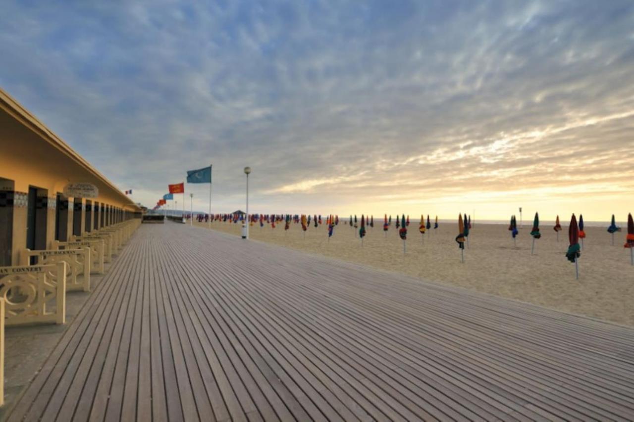 Charmant 3 Pieces Avec Jardin A 5Mn De La Plage Deauville Exterior foto